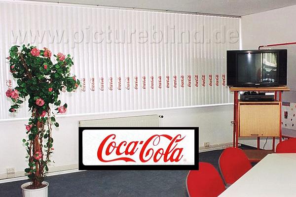 Coca-Logo4.jpg - Auftrag bei einer NL von Coca-Cola